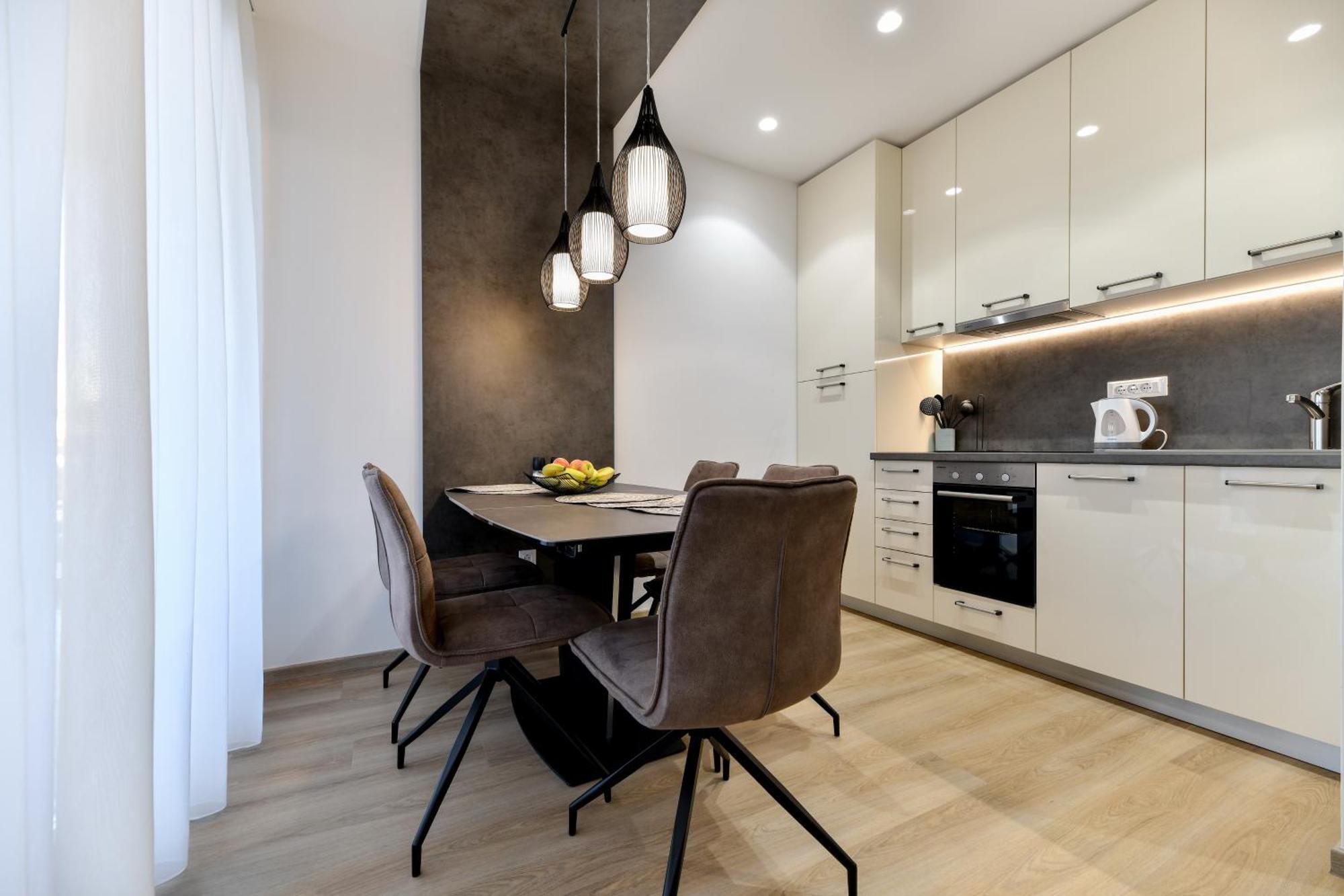 Crowonder Apartments & Rooms Oaza With Heated Swimming Pool And Sauna Turanj Exterior photo